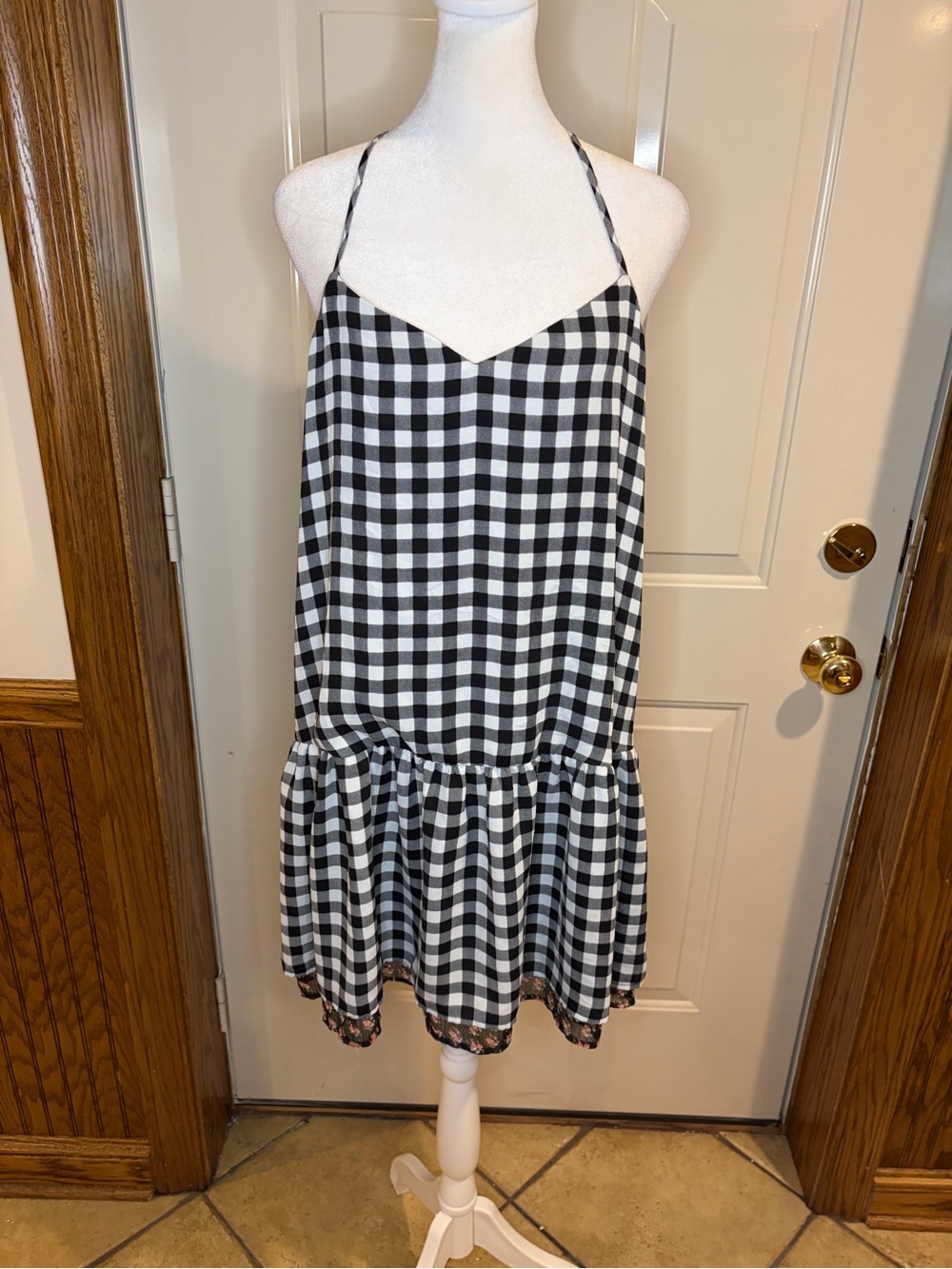 Princess Vera Wang Gingham Floral Trim Halter Dress Size L